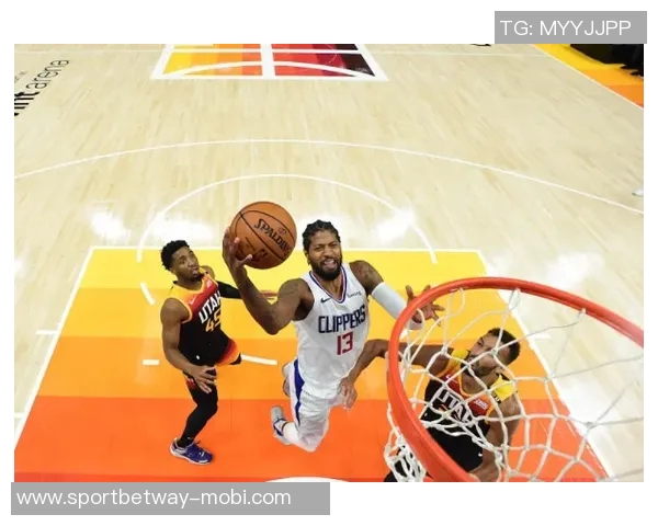 今日凯莱布威尔逊砍下22分16篮板6助攻成比赛关键人物被看好为前四热门