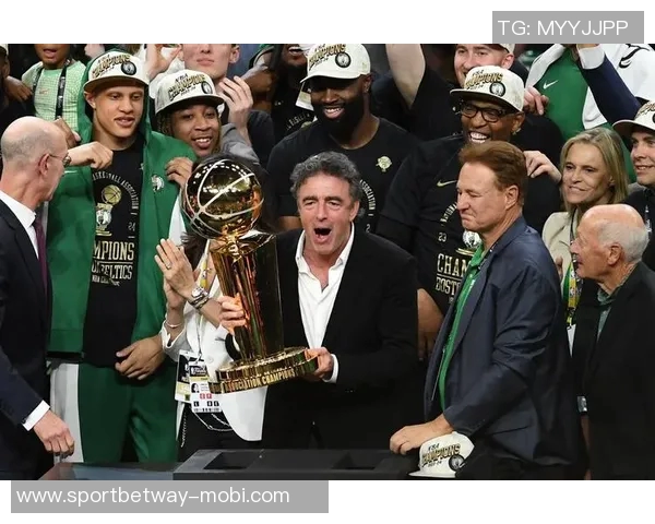 凯尔特人计划出售前田大然特拉布宗体育表现出浓厚兴趣