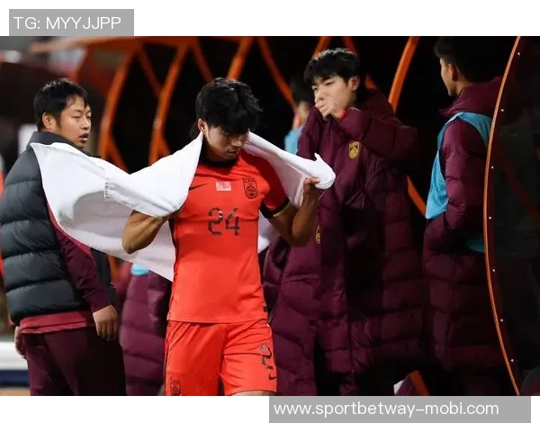 汪士钦深刻反省直播中不冷静举动引发广泛关注与讨论