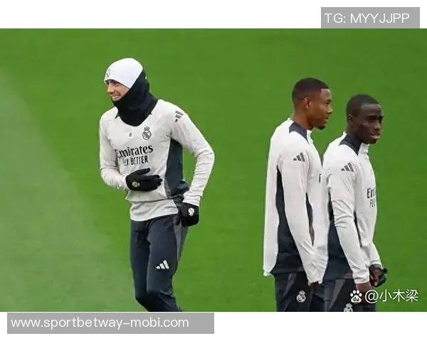 阿拉巴年薪2250万欧预计明夏离开皇马结束四年白衣生涯 阿拉巴年薪2250万欧预计明夏离开皇马结束四年白衣生涯